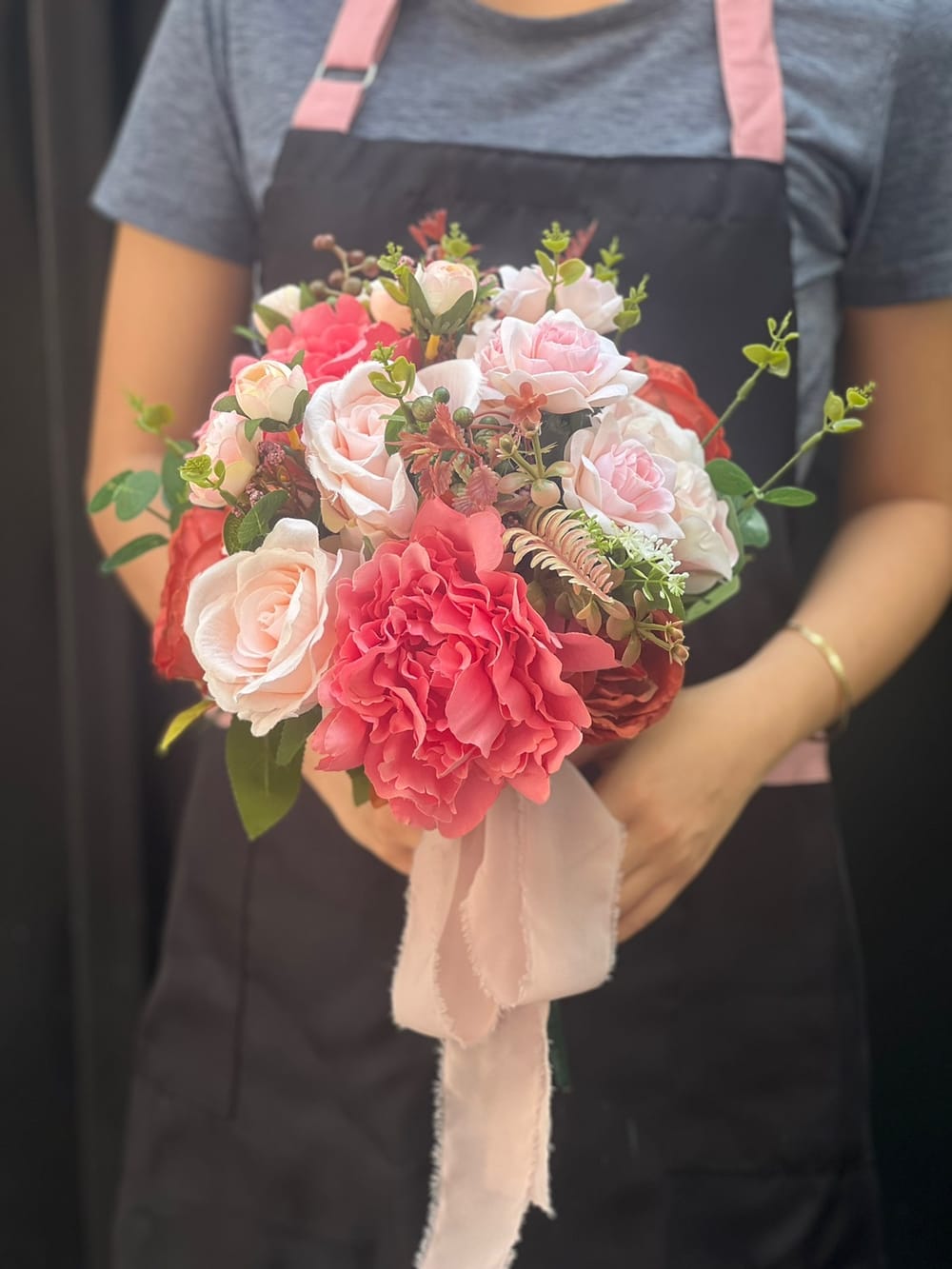 Artificial Rose Flower Bouquet